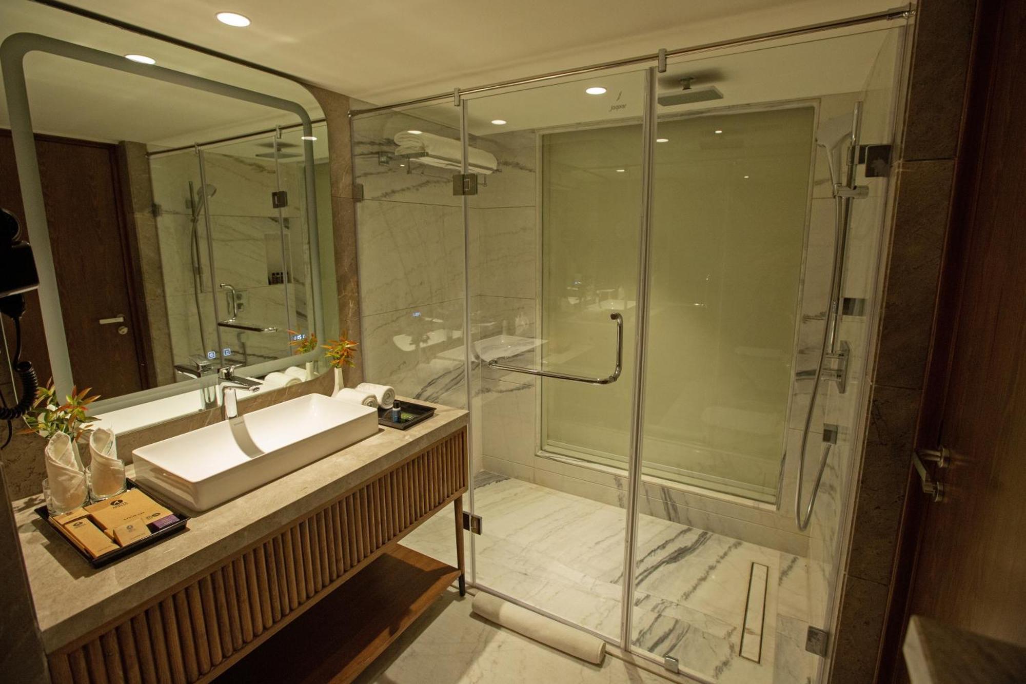 Arista By Ambition Hotell Guwahati Eksteriør bilde